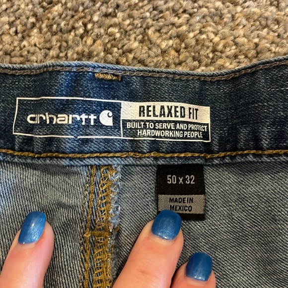 Mens relaxed fit 50/32 Carhartt jeans - Picture 2 of 3